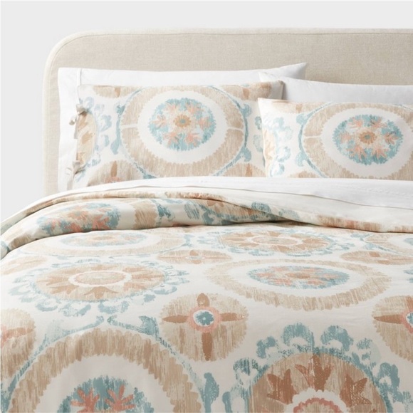 Full/Queen Suzani Print Duvet Cover and Sham Set Ivory/Light Teal Blue Threshold - Picture 2 of 5